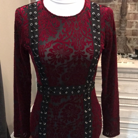 Burgundy Velvet Croset Laced Dress Sz S NWOT - Picture 2 of 8